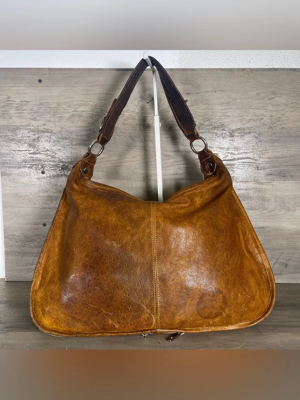 Junior Drake Tan Brown Leather Expandable Hobo Bag 90s Y2K Braided Buckles